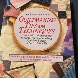 Quiltmaking Tips & Techniques hardback book